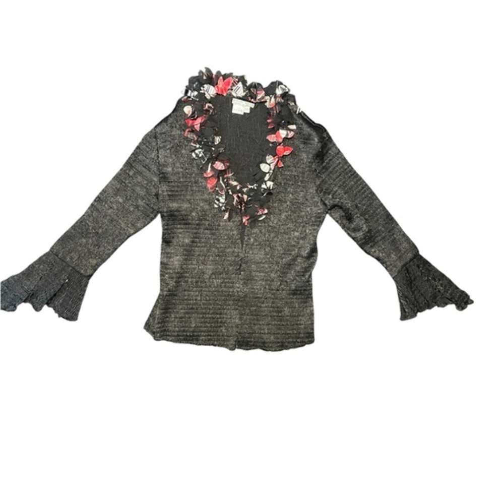 Alberto Makali Gray Cardigan with Floral Accents